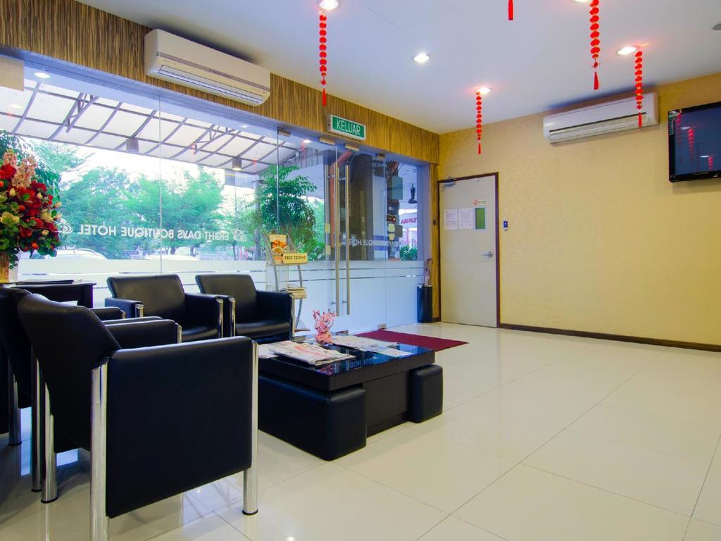 Eight Days Boutique Hotel - Mount Austin جوهر بهرو المظهر الخارجي الصورة